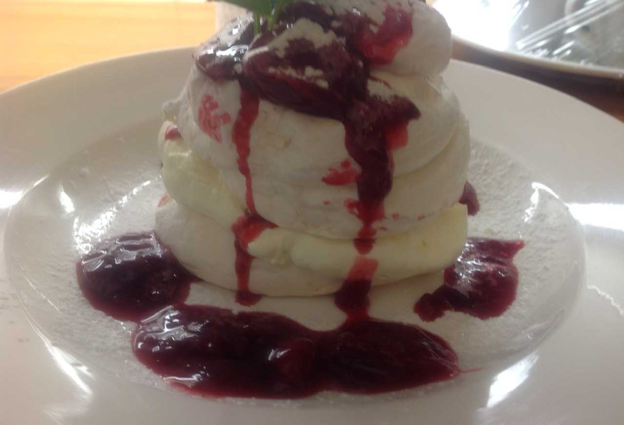 Mini Pavlova